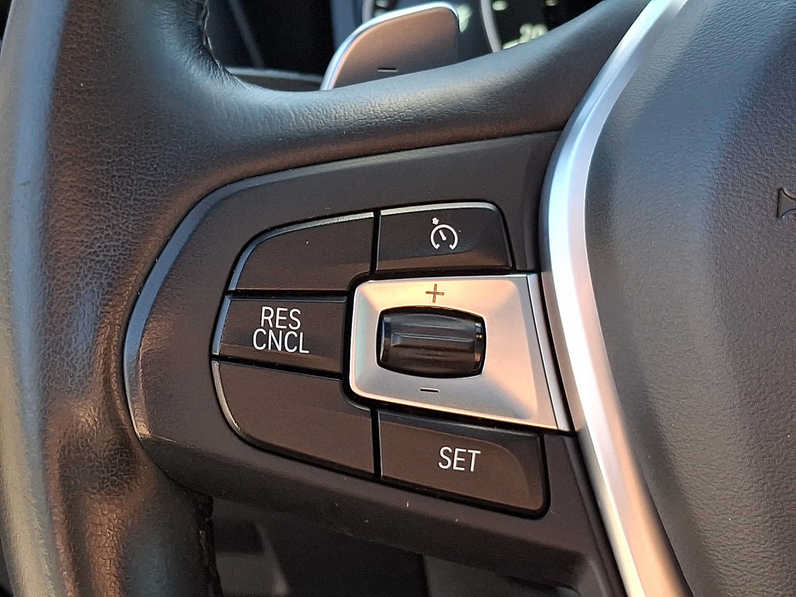 Used 2019 BMW X3 xDrive30i w/ Driving Assistance Package AWD/4WD image 18