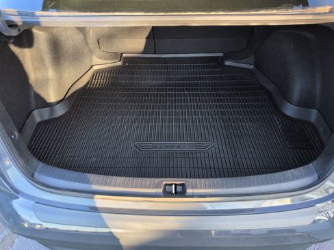 Used 2023 Toyota Corolla XLE image 23