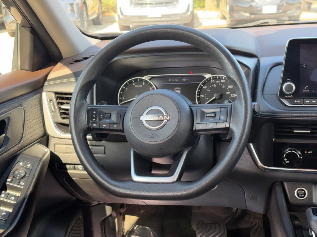 Used 2023 Nissan Rogue S FWD image 23