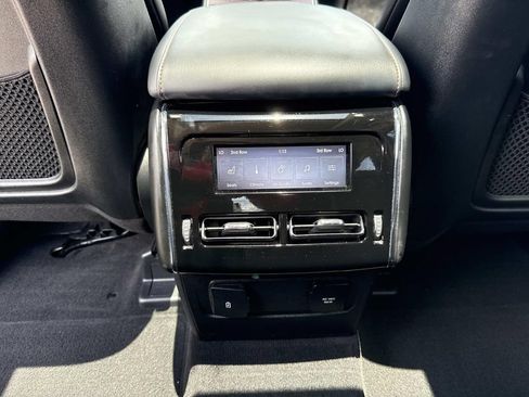 Used 2023 Lincoln Aviator Reserve w/ Equipment Group 201A RWD image 21