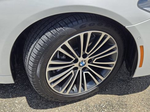Used 2020 BMW 540i w/ Convenience Package RWD image 6