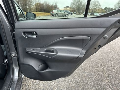 New 2025 Nissan Kicks SR image 16