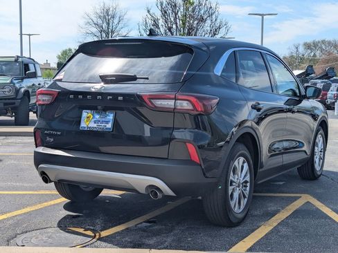 Used 2024 Ford Escape Active w/ Cold Weather Package FWD image 3