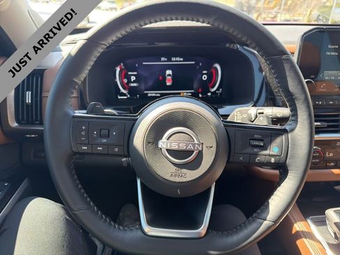 Certified 2024 Nissan Pathfinder Platinum w/ Cargo Package image 14