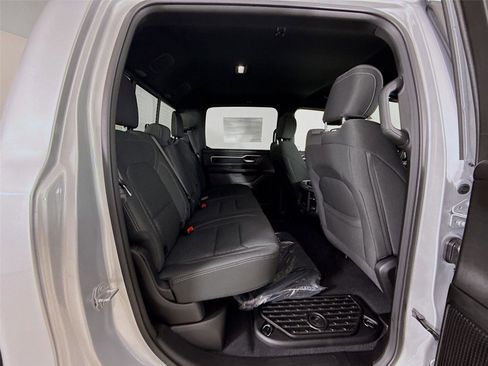 New 2026 RAM 1500 Big Horn AWD/4WD image 28