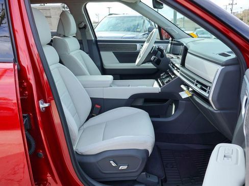 New 2026 Hyundai Elantra Sport image 8