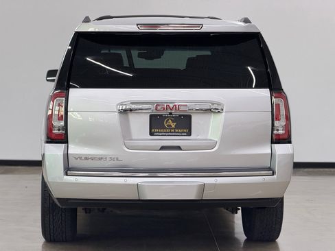 Used 2019 GMC Yukon XL Denali w/ Open Road Package image 6