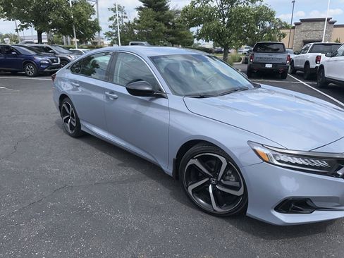 Used 2022 Honda Accord Sport Special Edition image 16
