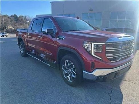 Used 2023 GMC Sierra 1500 SLT w/ SLT Premium Plus Package image 47