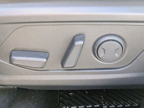 Used 2025 Hyundai Tucson Limited image 16