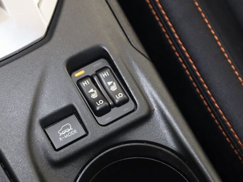 Used 2023 Subaru Crosstrek 2.0i Premium image 8