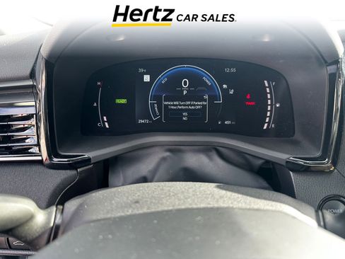 Used 2025 Toyota Camry LE image 8