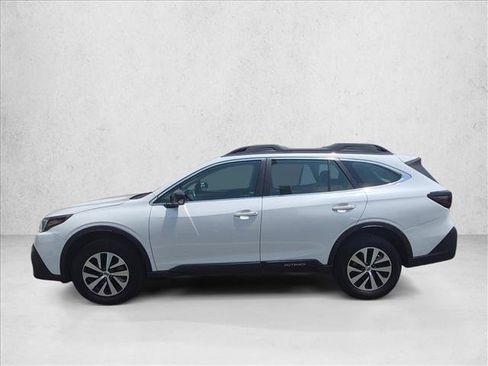 Used 2022 Subaru Outback AWD/4WD image 10