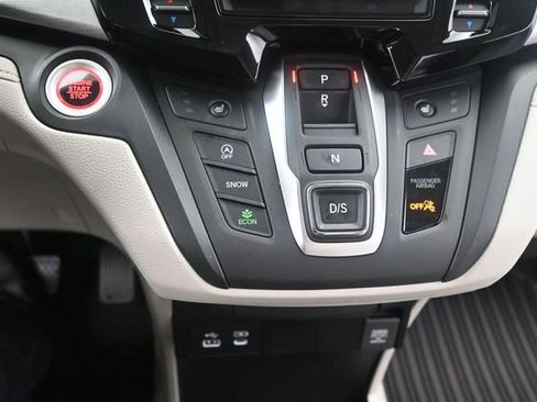 Used 2026 Honda Odyssey EX-L image 12