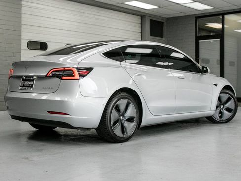 Used 2018 Tesla Model 3 Long Range AWD/4WD image 21
