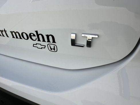 Used 2023 Chevrolet Equinox LT image 6