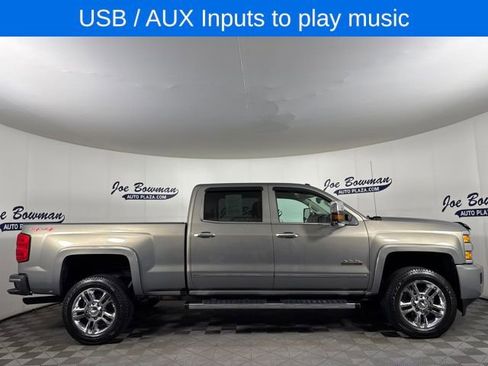 Used 2017 Chevrolet Silverado 2500 High Country AWD/4WD image 5