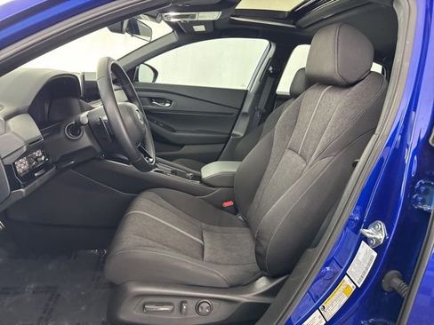 Used 2025 Honda Accord Sport image 27