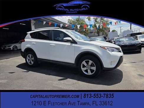 Used 2015 Toyota RAV4 XLE FWD image 1