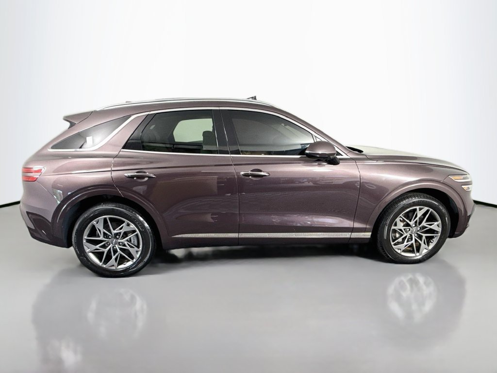 Used 2023 Genesis GV70 2.5T w/ Select Package AWD/4WD image 4