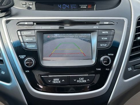 Used 2016 Hyundai Elantra Value Edition image 27