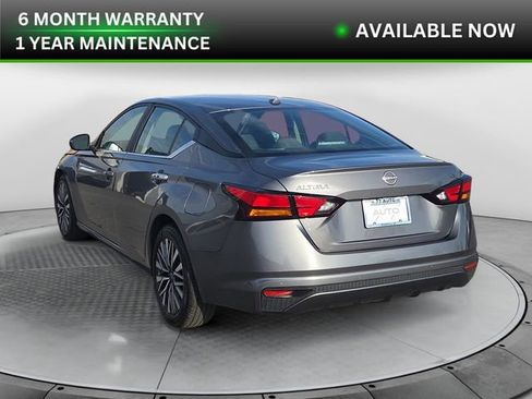 Used 2024 Nissan Altima 2.5 SV image 3
