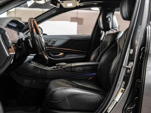 Used 2018 Mercedes-Benz S 560 4MATIC Sedan image 5