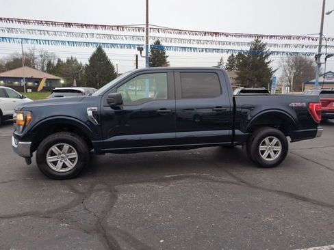 Used 2023 Ford F150 XLT w/ Trailer Tow Package image 4