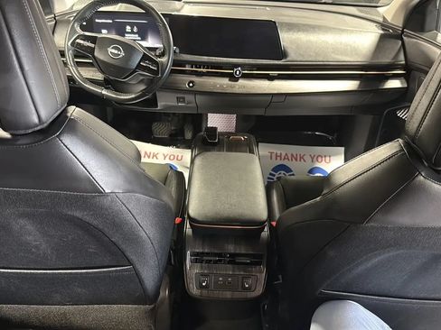 Used 2024 Nissan Ariya AWD image 19