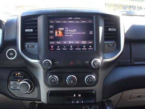 Used 2019 RAM 1500 Big Horn image 7