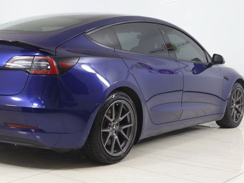 Used 2021 Tesla Model 3 Long Range AWD/4WD image 43