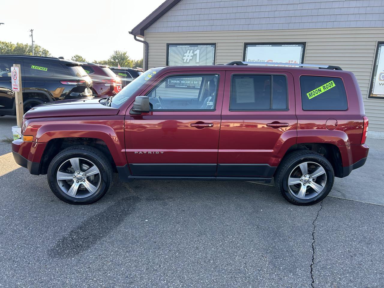 Used 2017 Jeep Patriot 4WD image 8