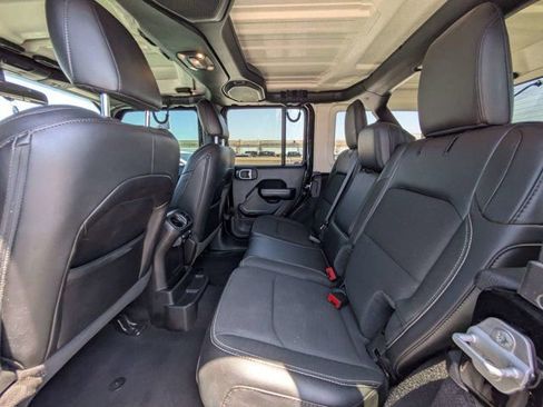 Used 2021 Jeep Wrangler Unlimited Sport image 14
