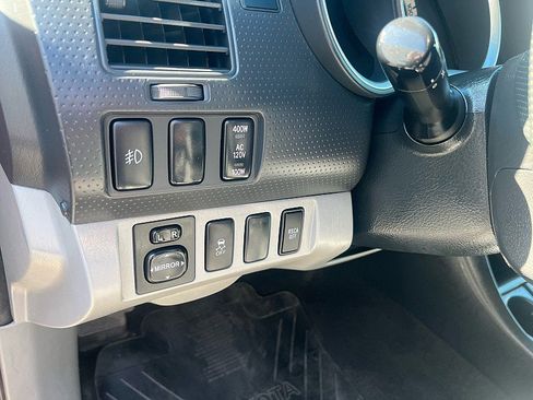 Used 2014 Toyota Tacoma 4x4 Double Cab image 22