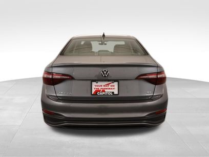 Used 2024 Volkswagen Jetta SE