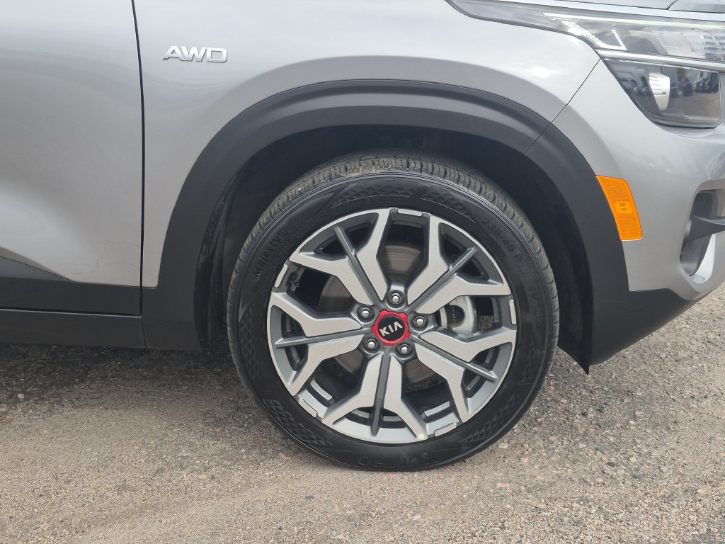 Used 2021 Kia Seltos S AWD/4WD image 18