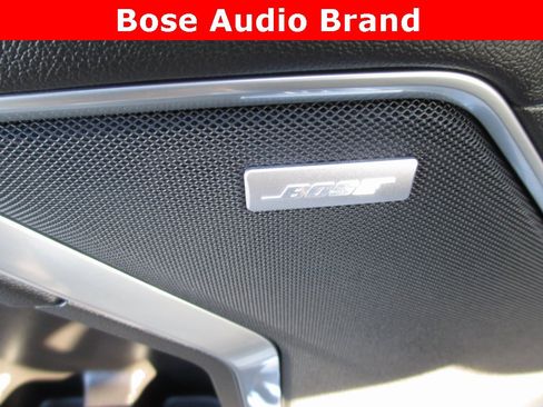 Certified 2025 GMC Sierra 1500 SLT w/ SLT Premium Plus Package image 17