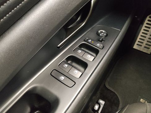 Used 2025 Hyundai Elantra Sport FWD image 27
