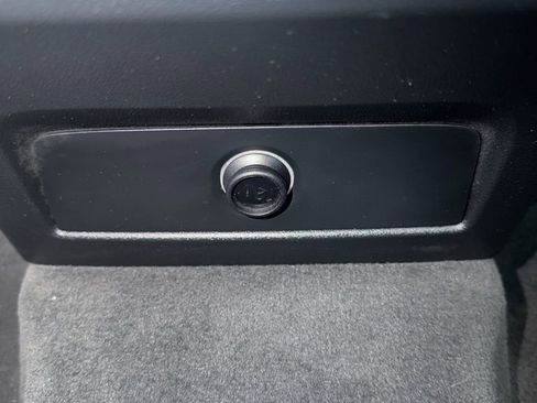 Certified 2023 BMW X6 xDrive40i image 17