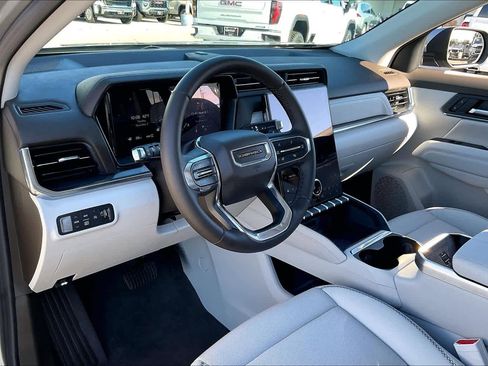 Used 2026 GMC Terrain Denali w/ LPO, Floor Liner Package image 32