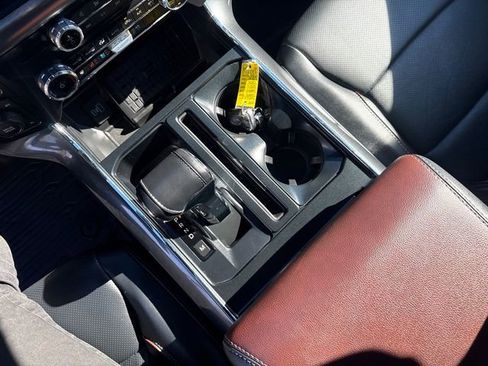 Used 2023 Ford F150 Lariat w/ Equipment Group 502A High image 37