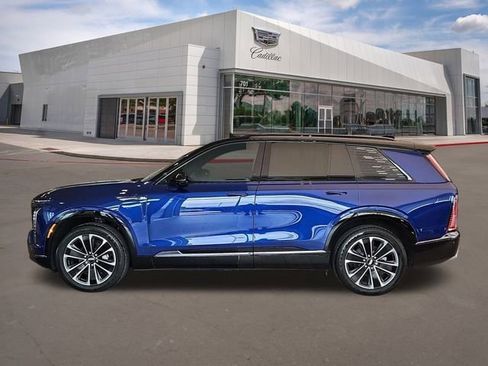 New 2026 Cadillac Vistiq Sport w/ LPO, Floor Liner Package image 3