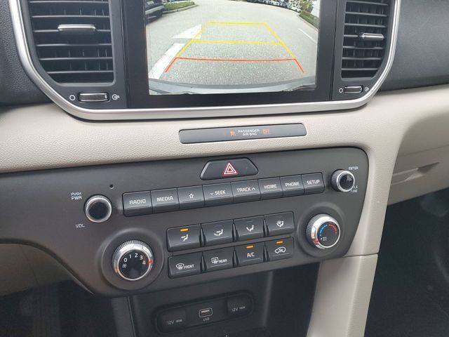 Used 2020 Kia Sportage LX FWD image 26