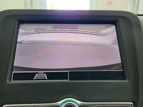 Used 2023 Chevrolet Equinox LS w/ Driver Confidence II Package image 32