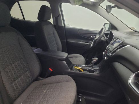Used 2022 Chevrolet Equinox LT FWD image 21