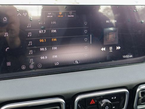 New 2026 Nissan Sentra SV image 5