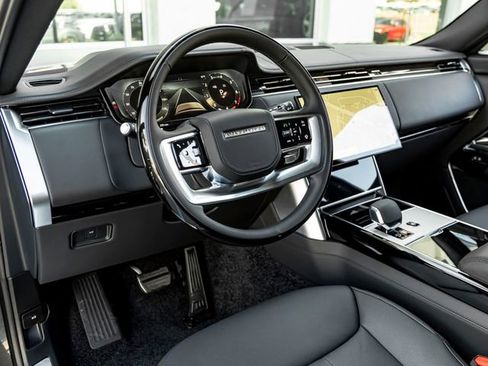 New 2026 Land Rover Range Rover SE AWD/4WD image 16