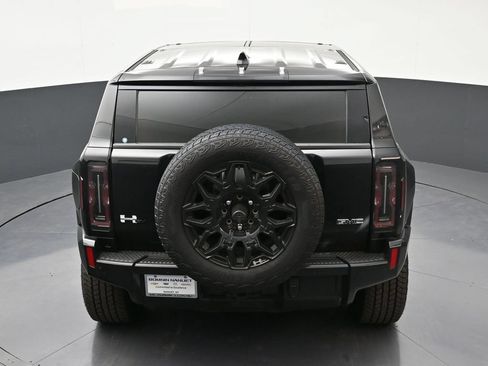 Used 2025 GMC Hummer EV 2X AWD/4WD image 19