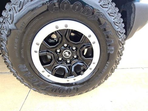 Used 2022 Ford Bronco Outer Banks w/ Sasquatch Package AWD/4WD image 26