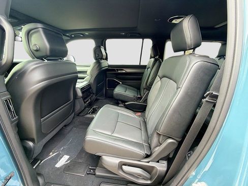 New 2026 Jeep Grand Wagoneer Limited w/ Premium Group II image 23